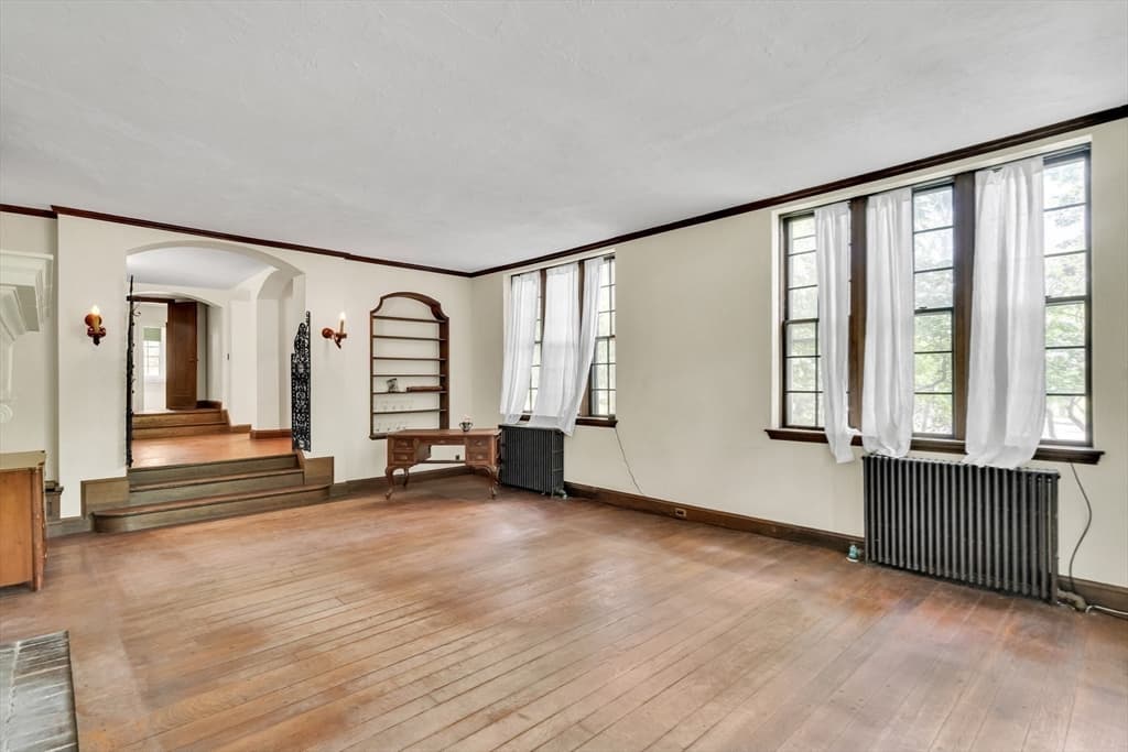 128 Dudley St, Brookline MA 02445 photo 8