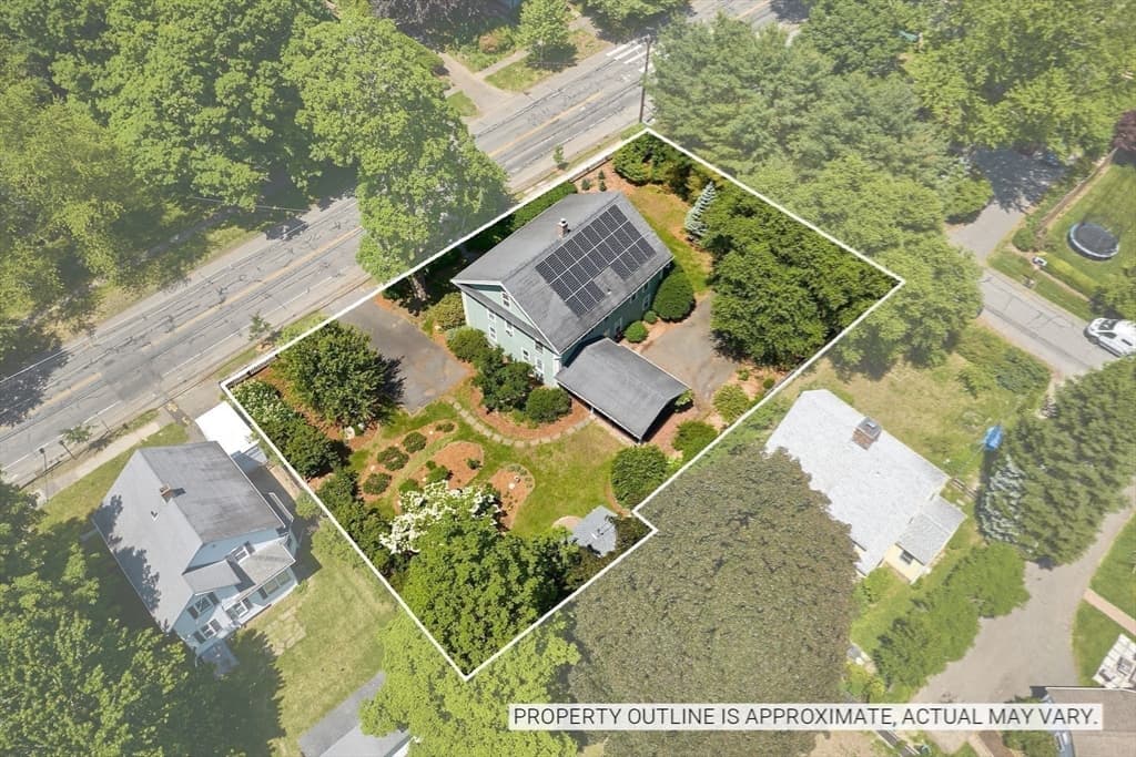 310 South St, Northampton MA 01060 photo 3