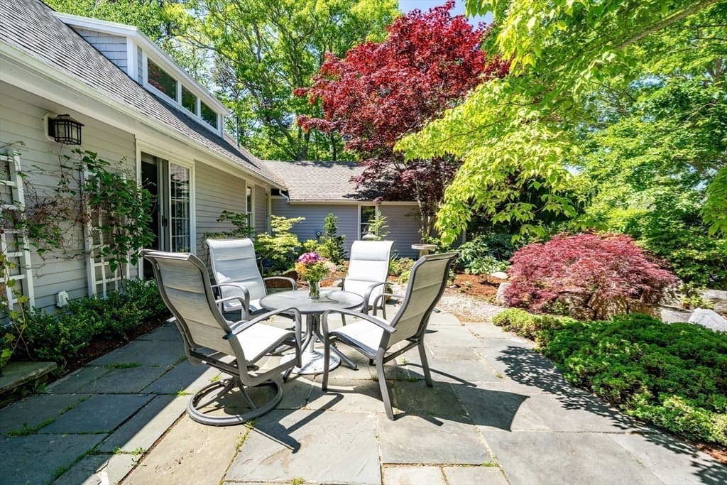 96 Greensward Rd, Mashpee MA 02649 photo 6