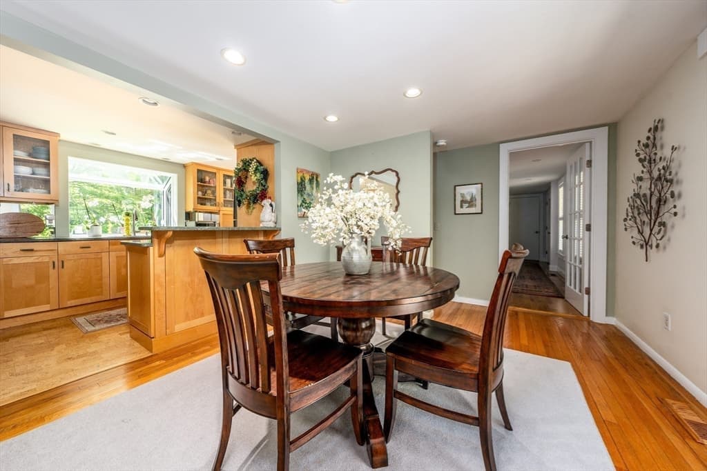 96 Greensward Rd, Mashpee MA 02649 photo 13