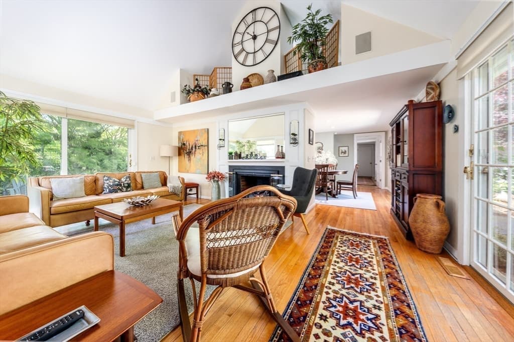 96 Greensward Rd, Mashpee MA 02649 photo 9