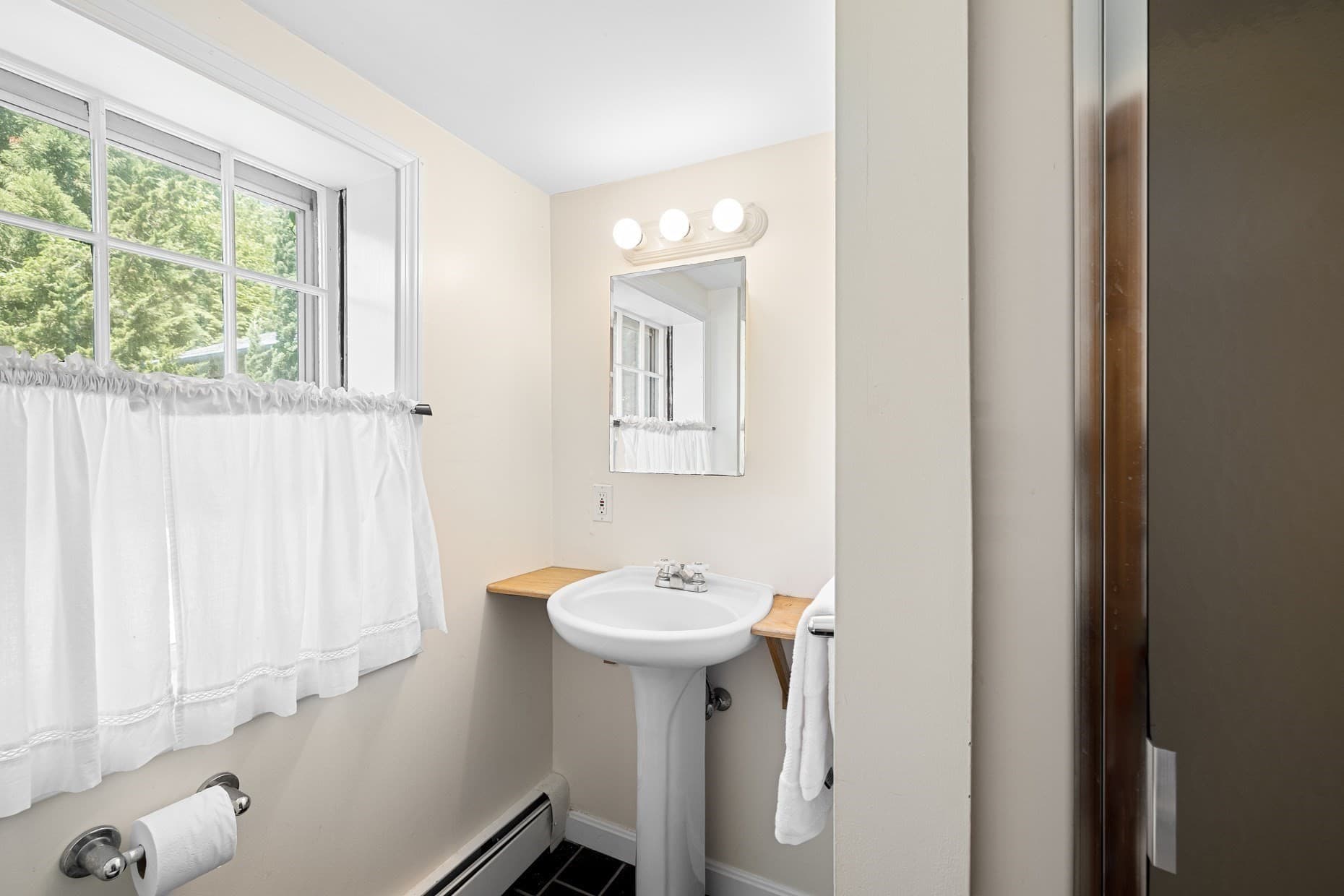 Single Family Residence at 115 Howland Road, Westport MA 02790, photo 35 of 41