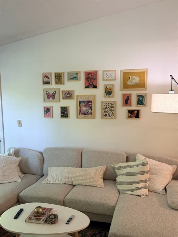 Condominium at 2 Squire Ct # 8, Natick MA 01760, Natick, photo 4 of 18