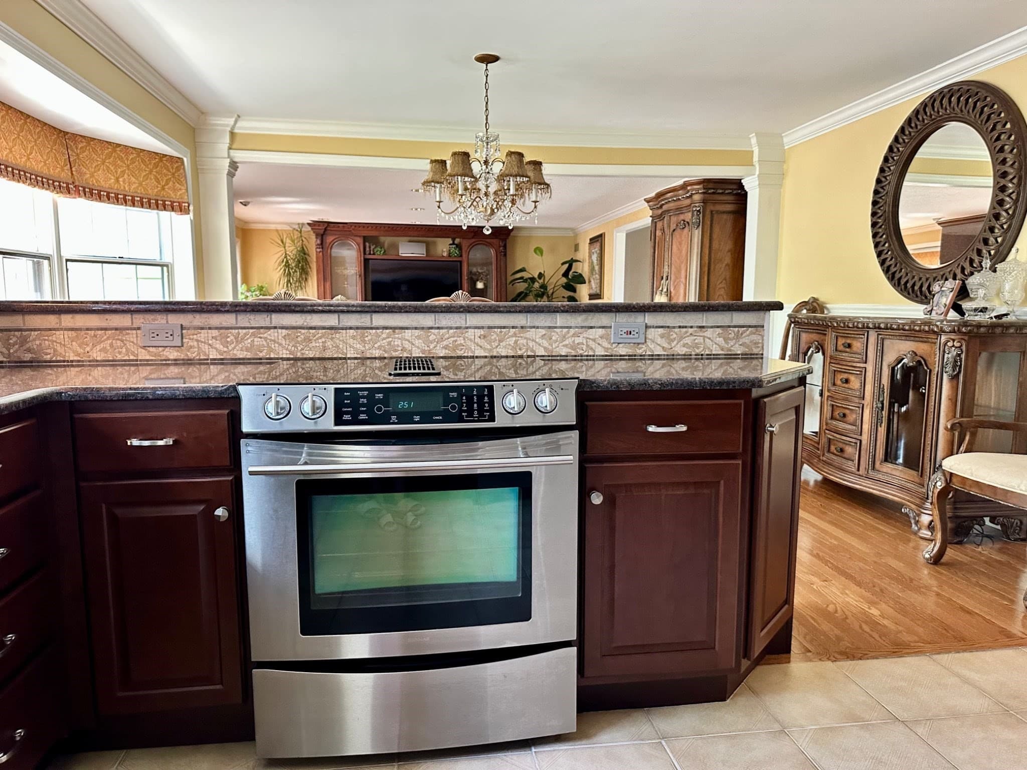 Single Family Residence at 608 Pinewood Dr, Longmeadow MA 01106, photo 12 of 33