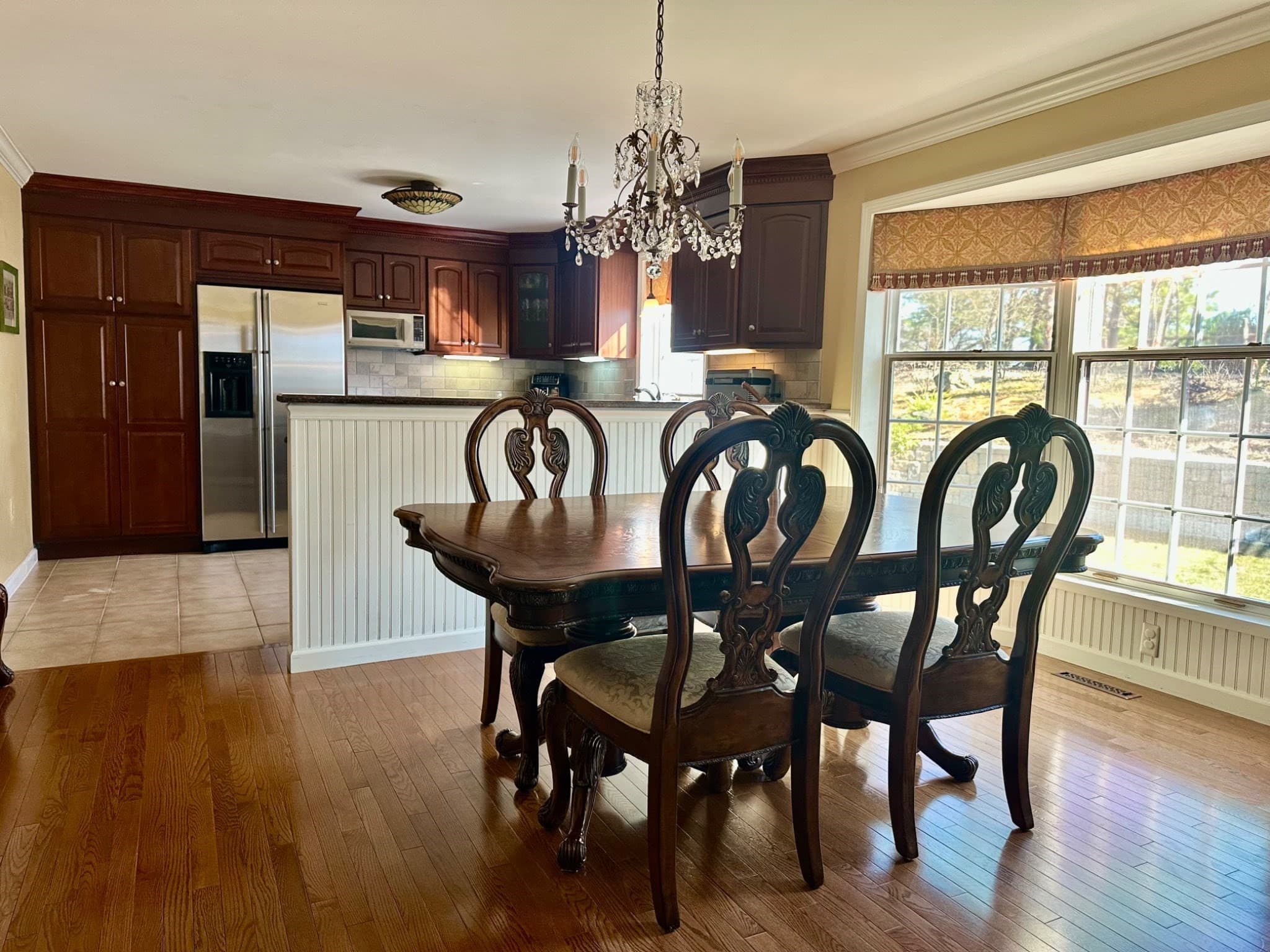 Single Family Residence at 608 Pinewood Dr, Longmeadow MA 01106, photo 5 of 33