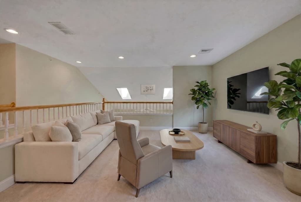 308 Sprucewood Ln # 308, Clinton MA 01510 photo 15