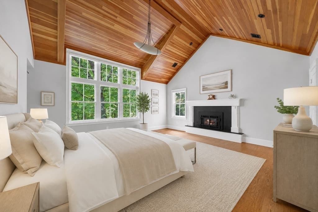 Single Family Residence at 10 Chandler Circle, Weston MA 02493, Weston, photo 18 of 27
