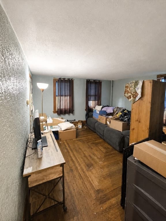 123 Grape St, Chicopee MA 01013 photo 8