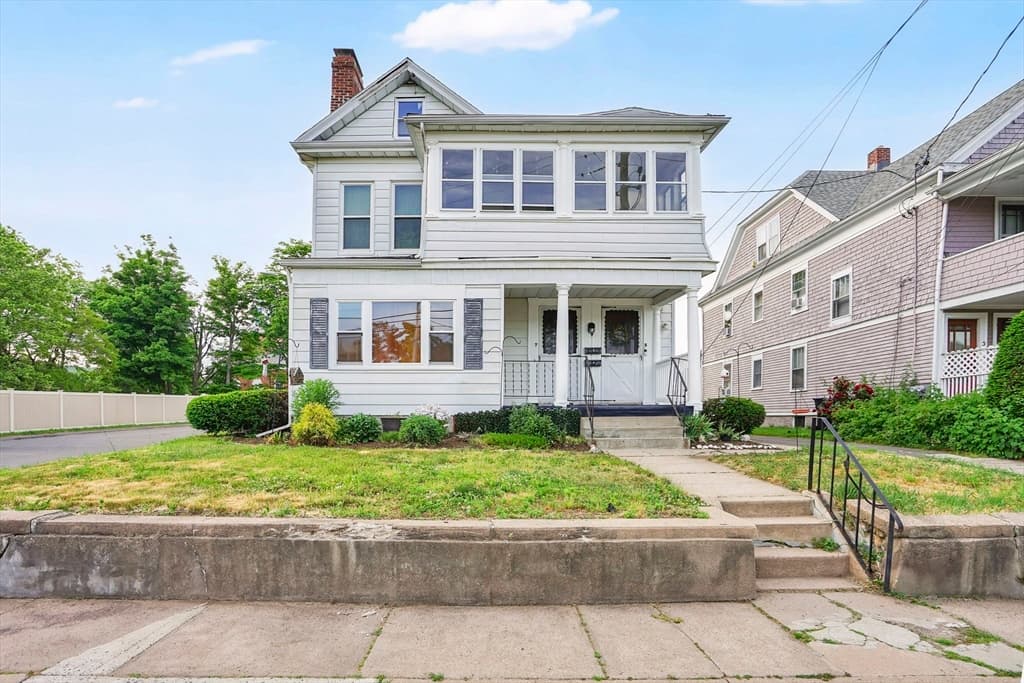 5-7 Corser St, Holyoke MA 01040 photo 2