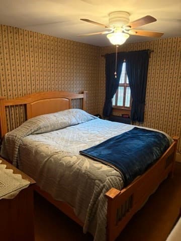5+ Family - 5+ Units Up/Down at 126 Main Street, Warren RI 02885, Warren, photo 13 of 23