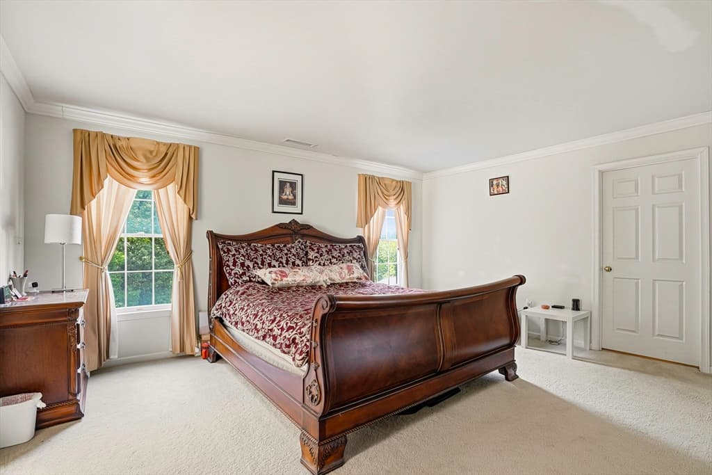 34 Hemingway St, Shrewsbury MA 01545 photo 28