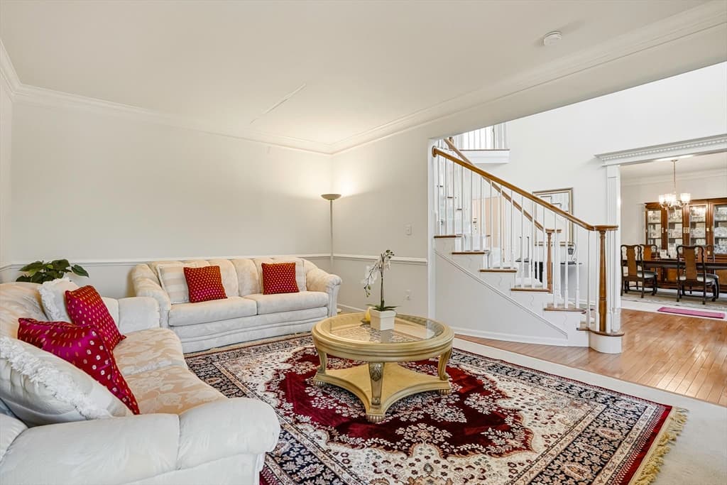 34 Hemingway St, Shrewsbury MA 01545 photo 8