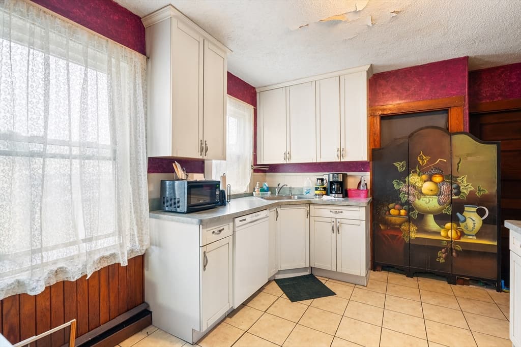 2 Family - 2 Units Up/Down at 15 Guild Street, Quincy MA 02169, photo 26 of 42