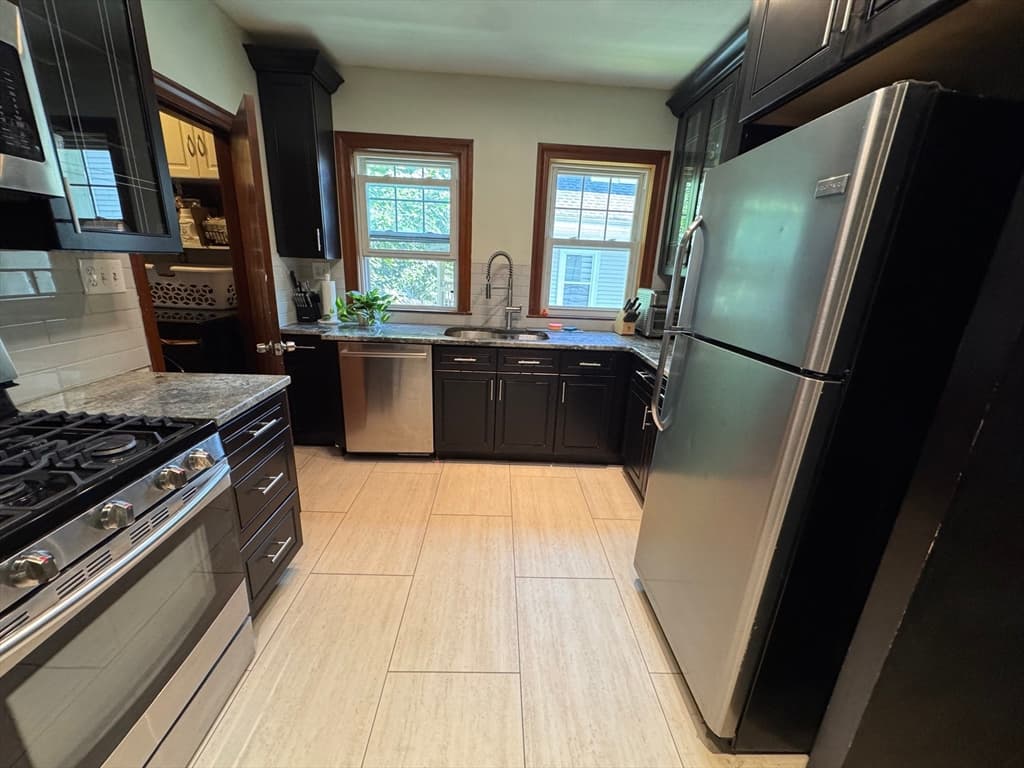 55 Bates # B, Watertown MA 02472 photo 22