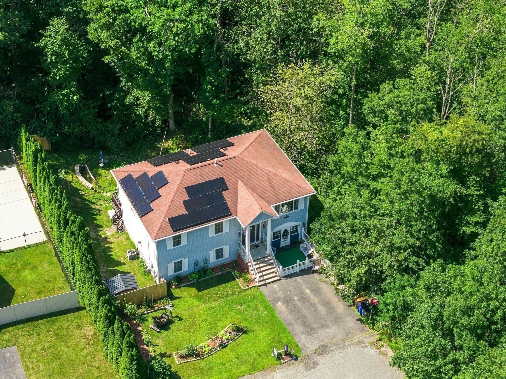 Single Family Residence at 793 Montgomery, Fall River MA 02720, Fall River, photo 6 of 37