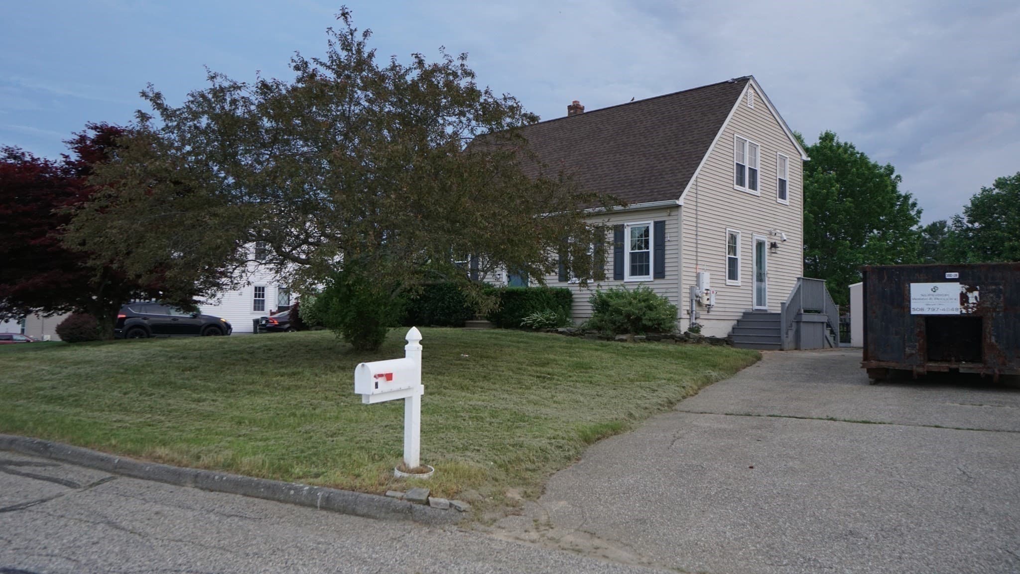 Single Family Residence at 7 Rolling Ridge Rd, Rutland MA 01543, photo 4 of 23