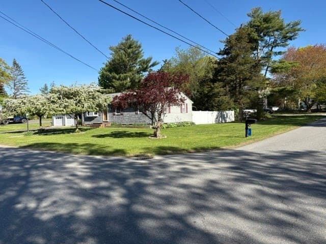 Single Family Residence at 7 Villa Avenue, Swansea MA 02777, photo 3 of 16