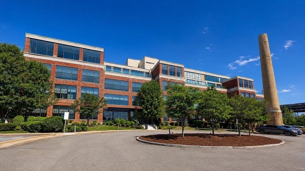 Condominium at 156 Porter St # 112, Boston MA 02128, Boston, photo 4 of 26