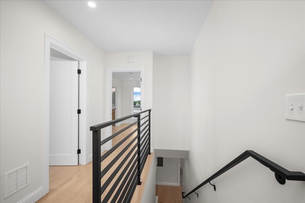 595 Broadway # 302, Somerville MA 02145 photo 16