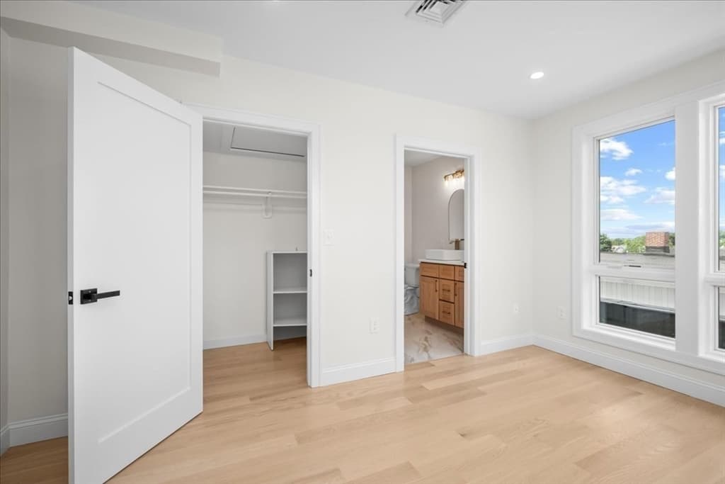 595 Broadway # 302, Somerville MA 02145 photo 22