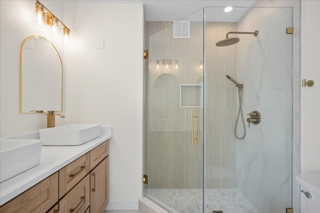 595 Broadway # 302, Somerville MA 02145 photo 24