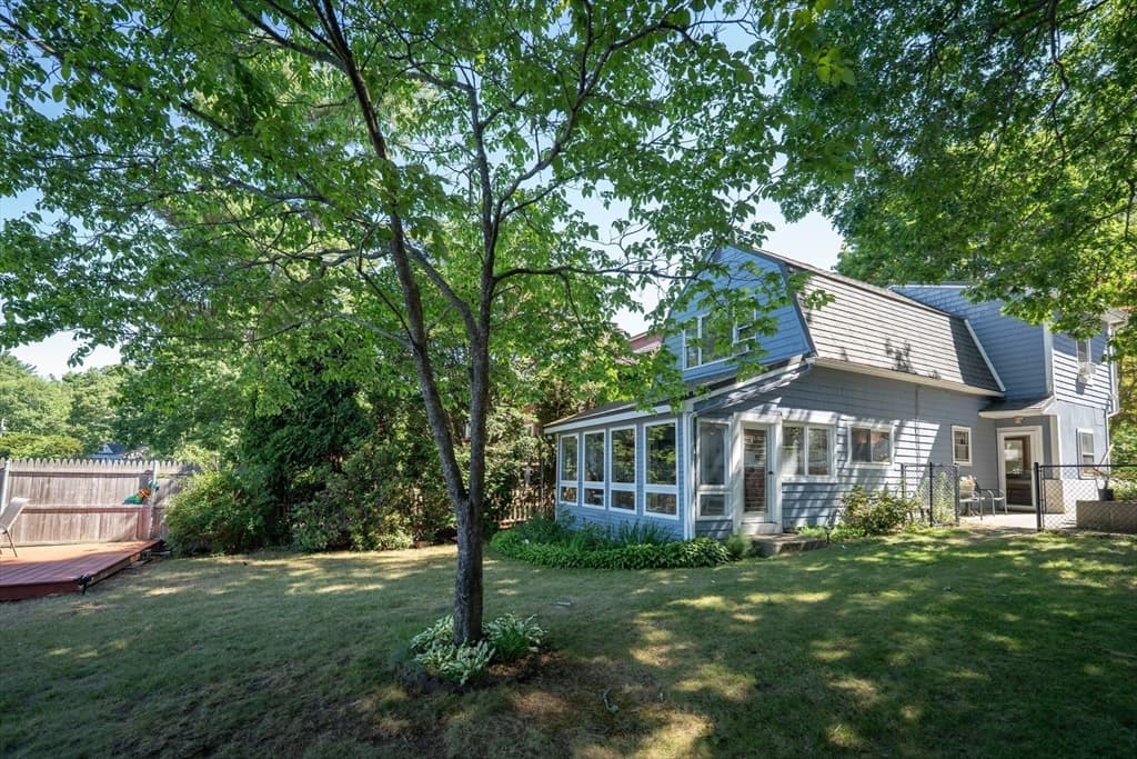 1519 Morton Ave, New Bedford MA 02745 photo 41