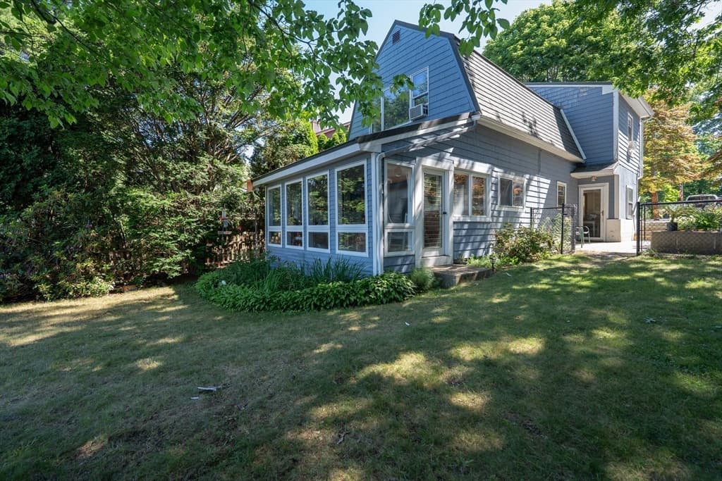 1519 Morton Ave, New Bedford MA 02745 photo 37