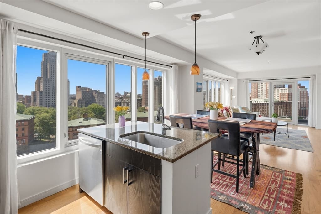 Condominium at 200 Exchange St # 917, Providence RI 02903, Providence, photo 7 of 24