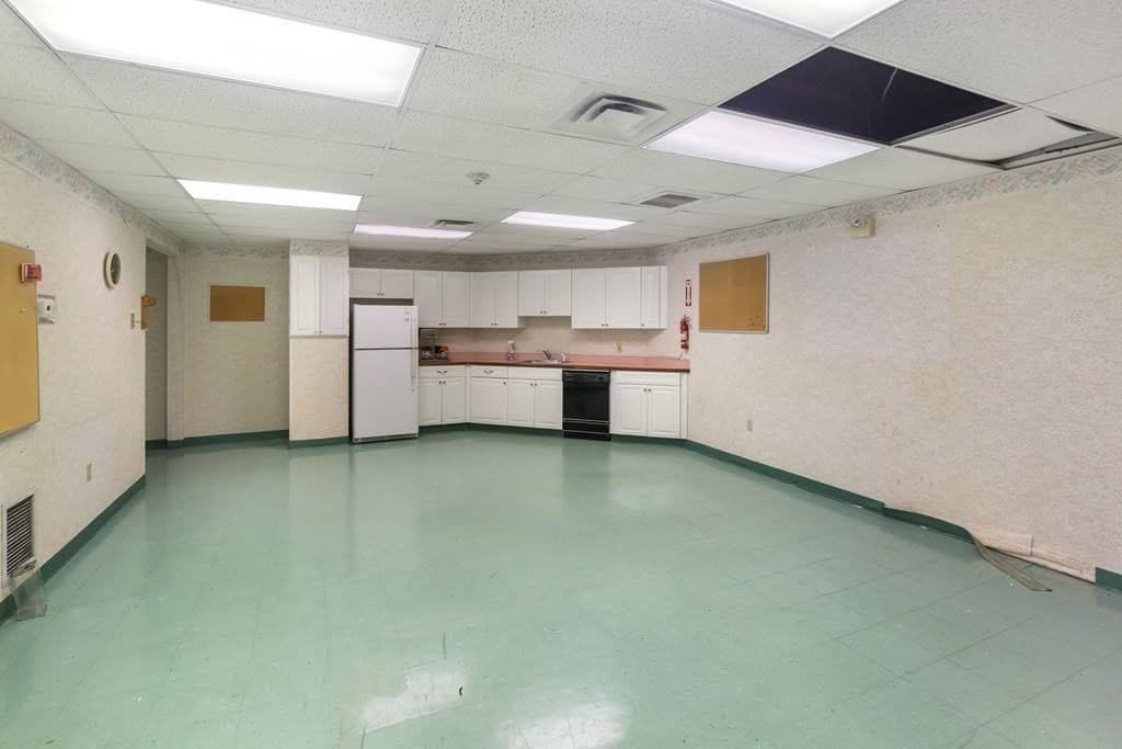 Commercial Sale at 1 N Main St, Webster MA 01570, photo 23 of 32