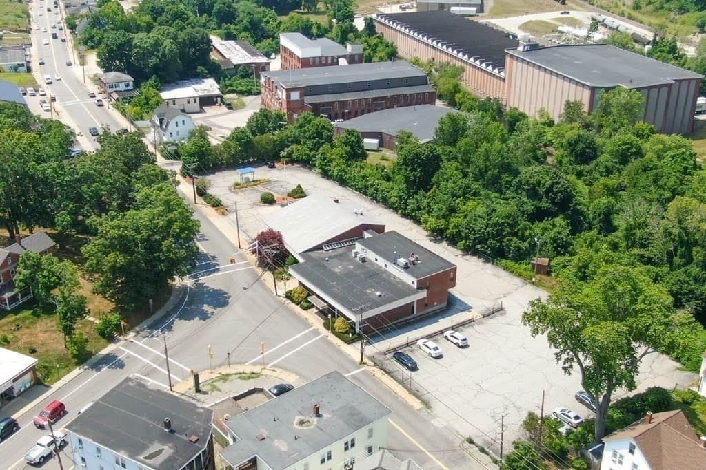 Commercial Sale at 1 N Main St, Webster MA 01570, photo 2 of 32