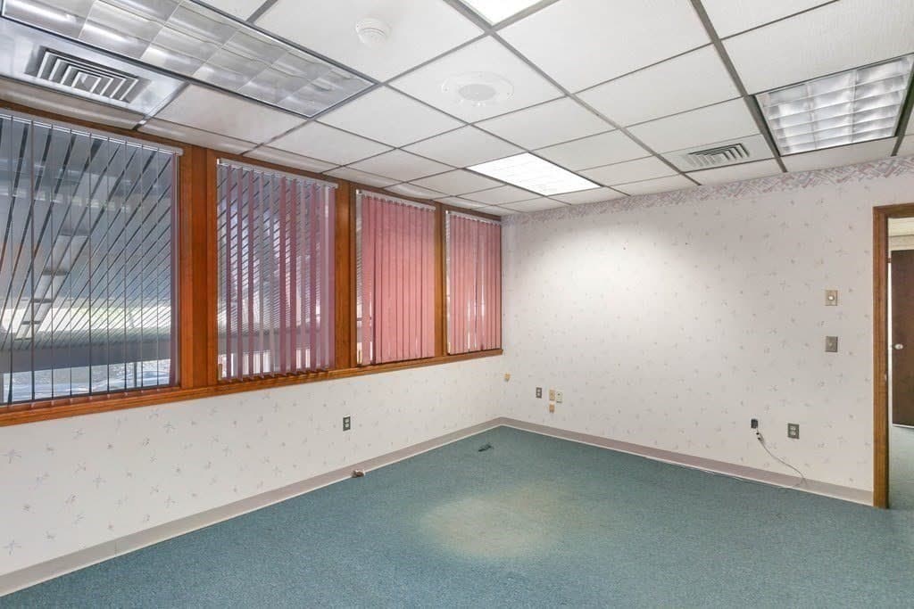 Commercial Sale at 1 N Main St, Webster MA 01570, photo 14 of 32