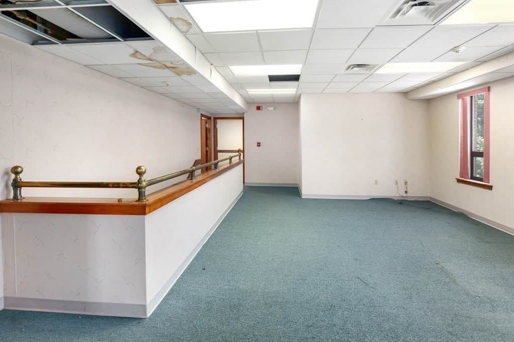 Commercial Sale at 1 N Main St, Webster MA 01570, photo 15 of 32