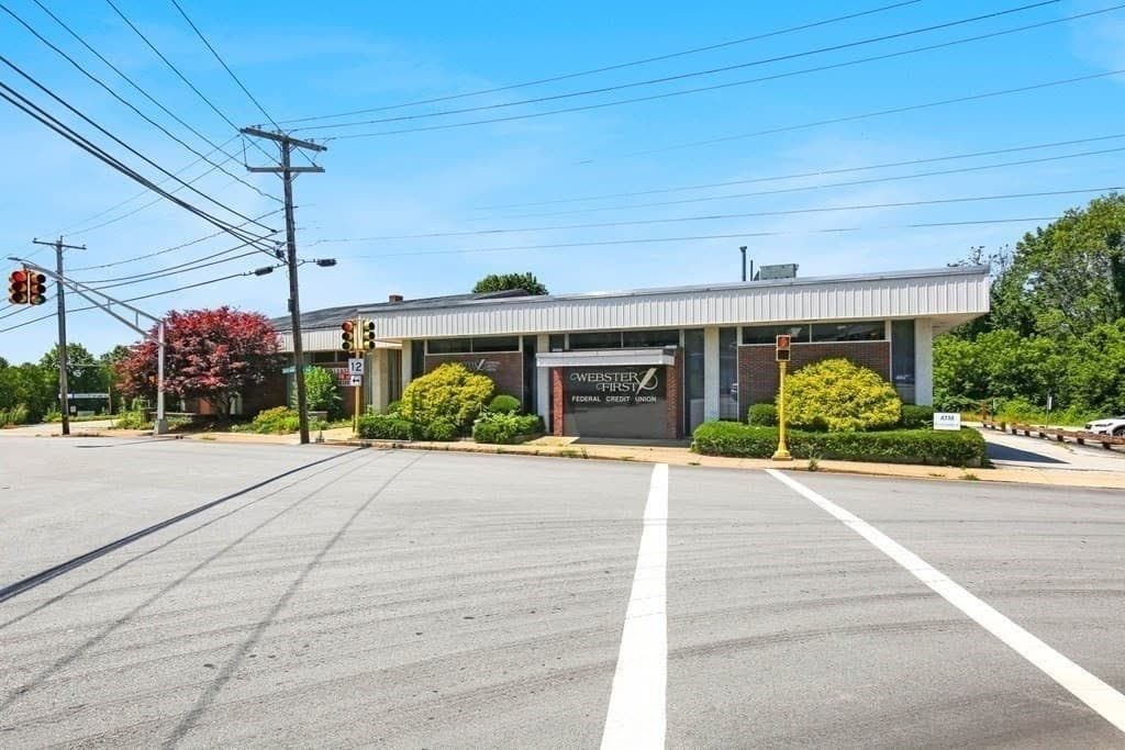 Commercial Sale at 1 N Main St, Webster MA 01570, photo 31 of 32