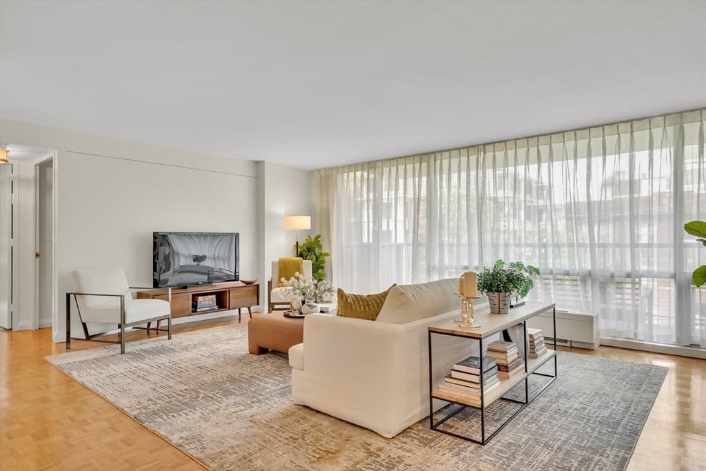 45 Longwood Ave # 408, Brookline MA 02446 photo 2