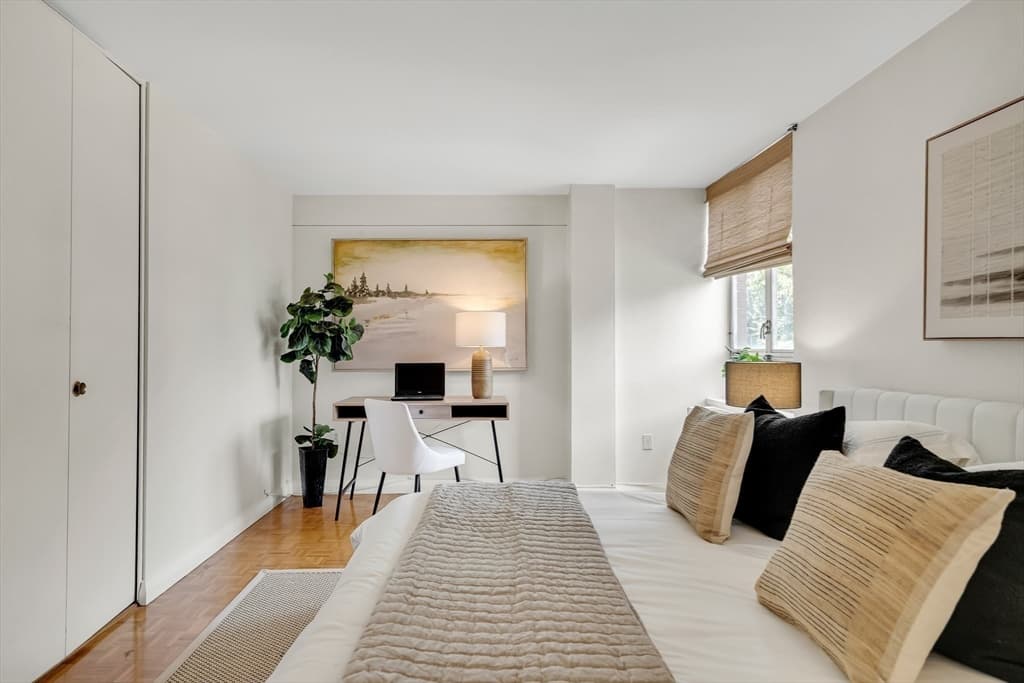 45 Longwood Ave # 408, Brookline MA 02446 photo 9