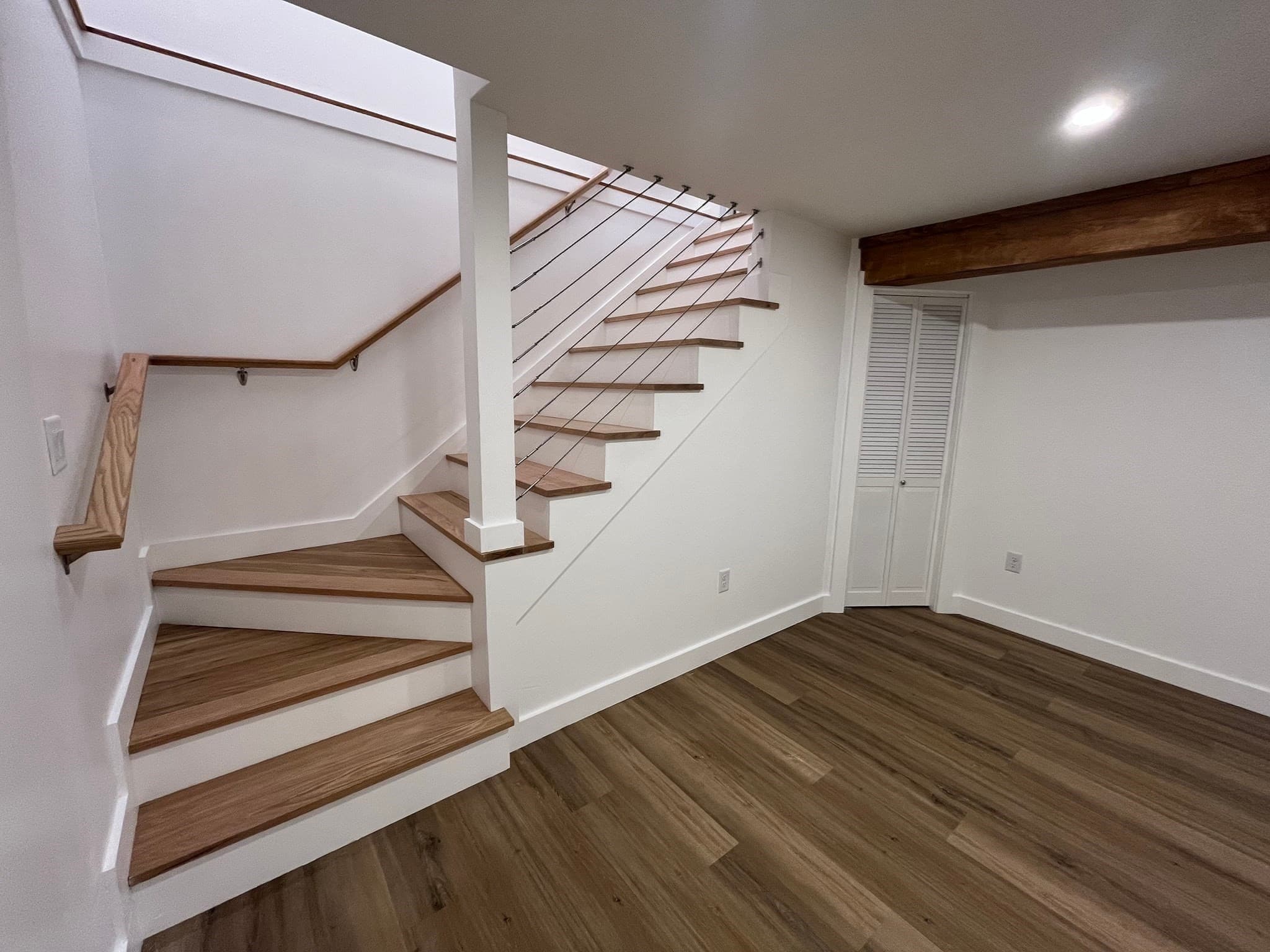 Single Family Residence at 76 Sippewissett Rd, Falmouth MA 02540, photo 19 of 26