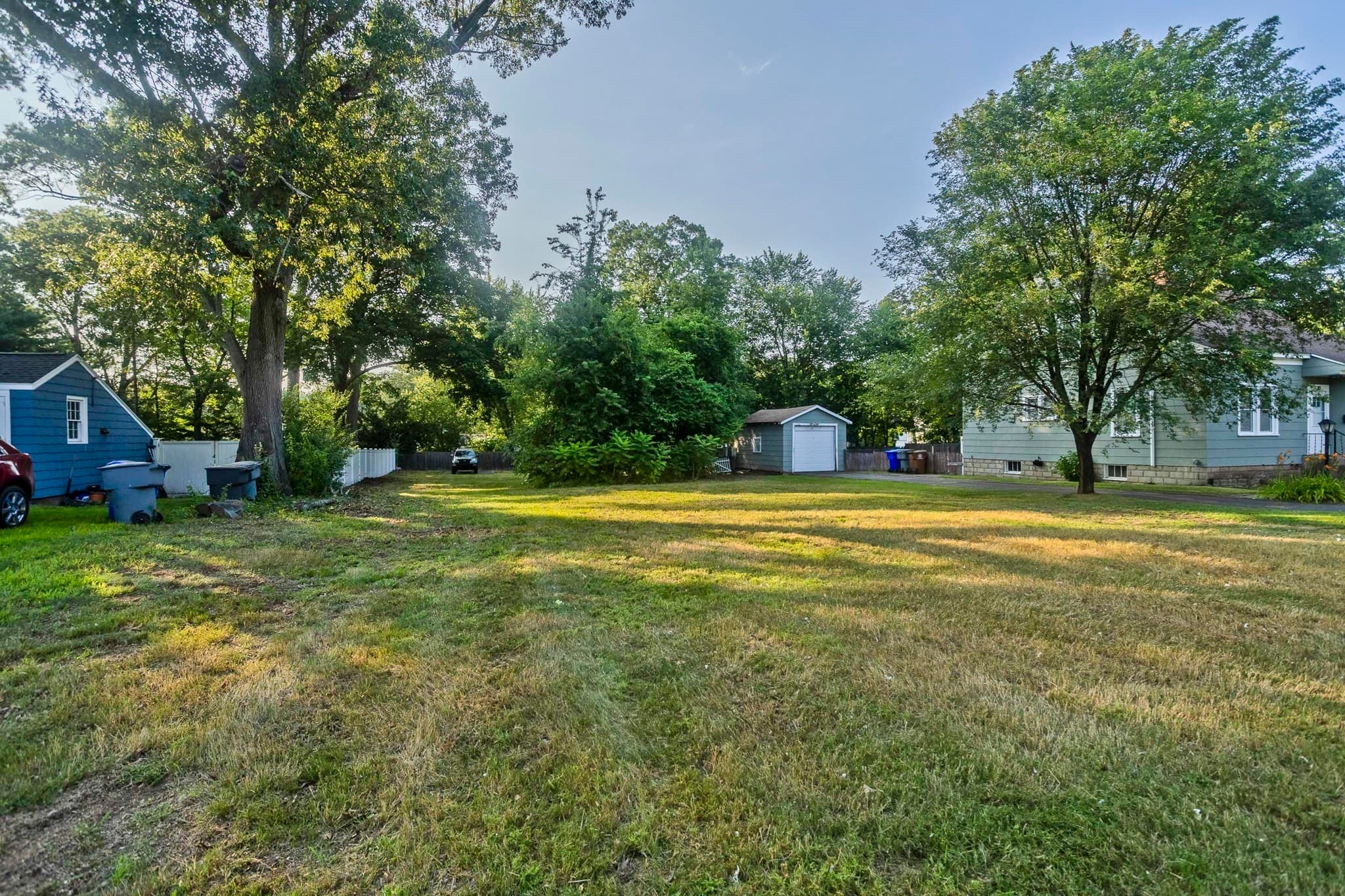 Residential at 10.5 South Rd, Enfield CT 06082, photo 13 of 21