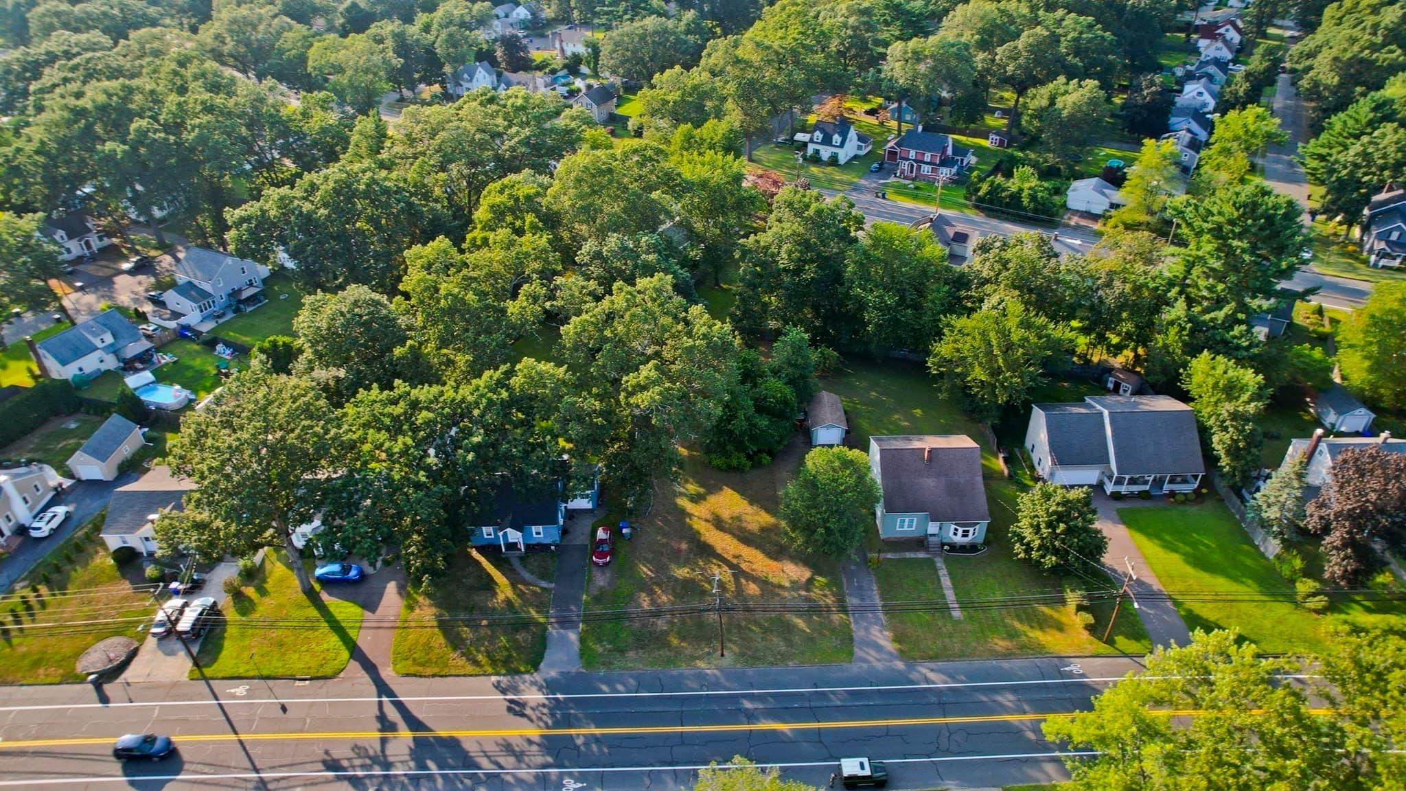 Residential at 10.5 South Rd, Enfield CT 06082, photo 8 of 21
