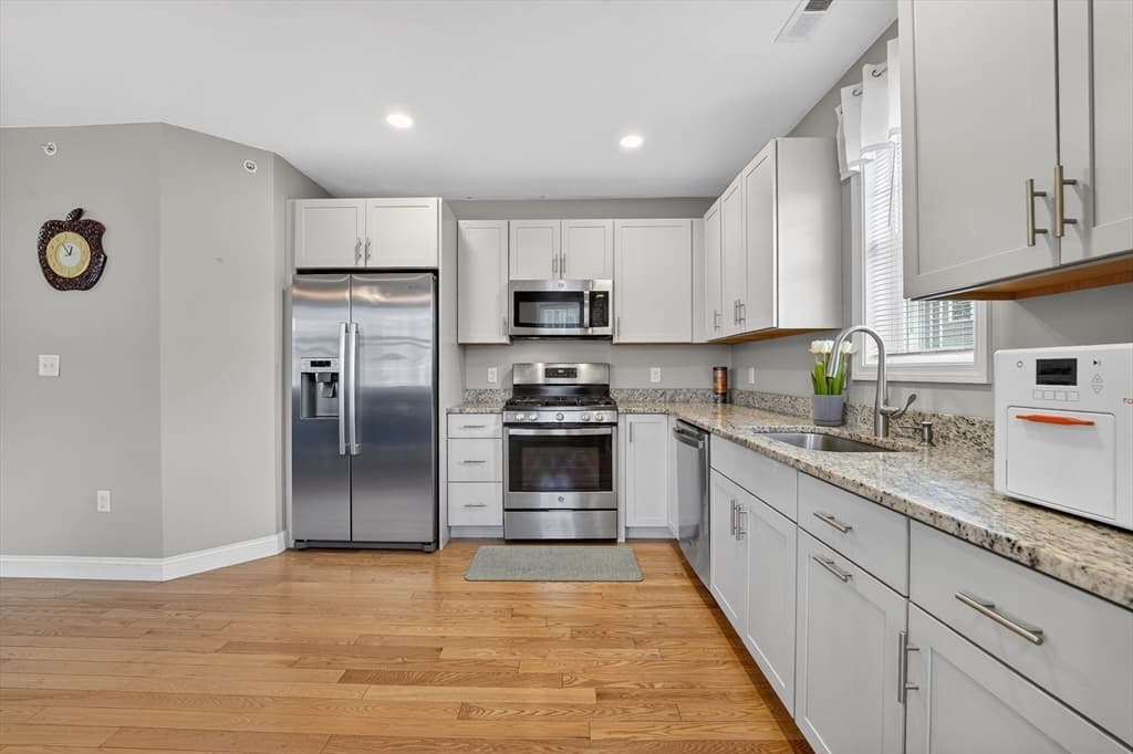 Condominium at 7 Gorham St # 57, Chelmsford MA 01824, photo 8 of 17