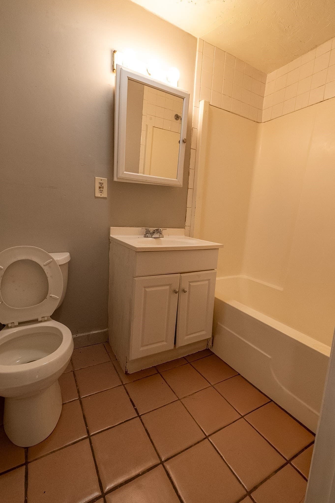 5+ Family - 5+ Units Up/Down at 3-6 Witherbee Terrace, Marlborough MA 01752, Marlborough, photo 15 of 40