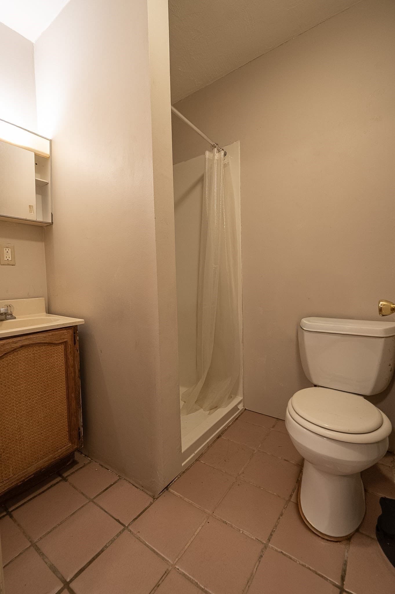 5+ Family - 5+ Units Up/Down at 3-6 Witherbee Terrace, Marlborough MA 01752, Marlborough, photo 21 of 40
