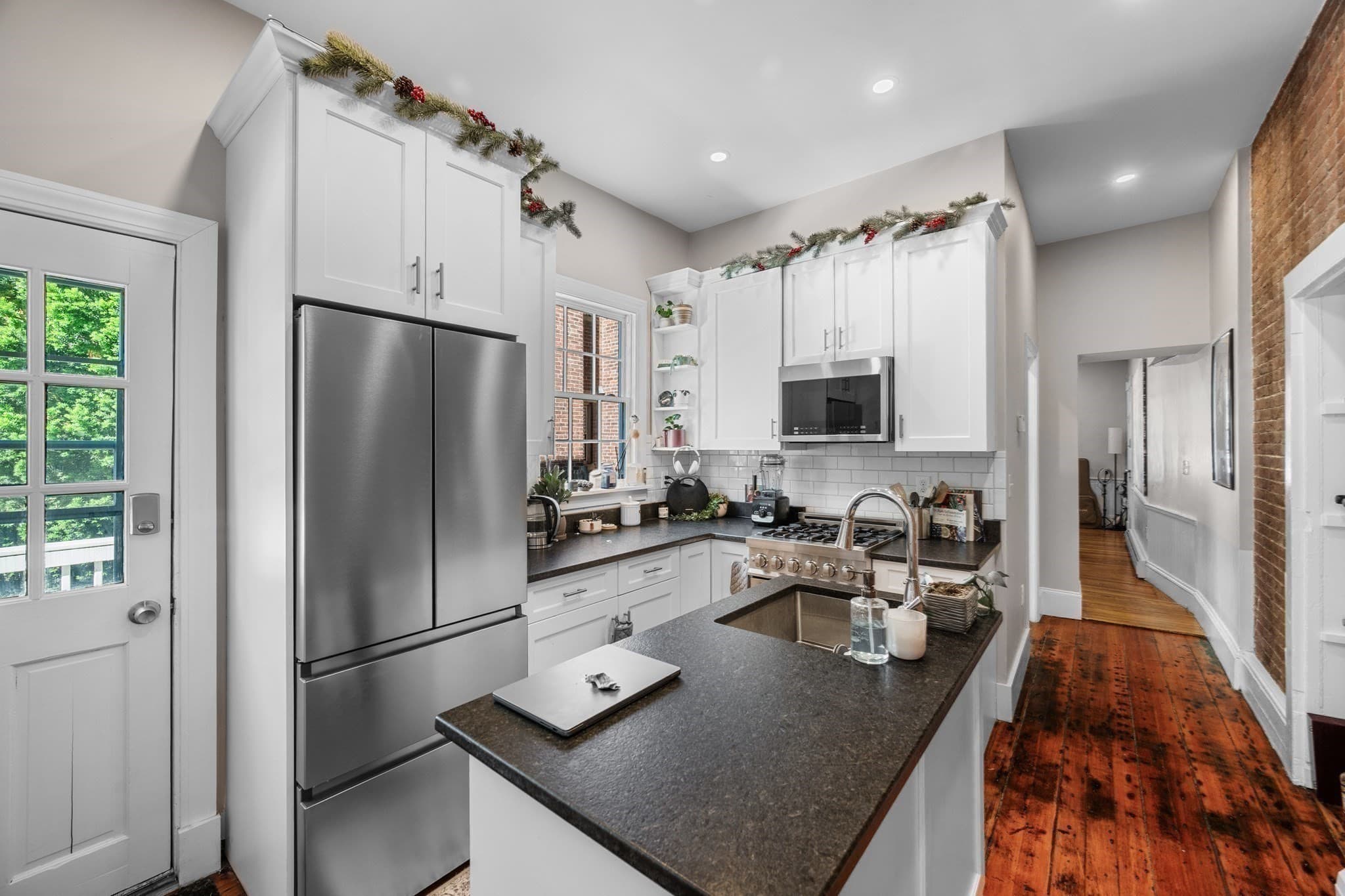 5-9 Family at 401 Essex, Salem MA 01970, Salem, photo 11 of 34