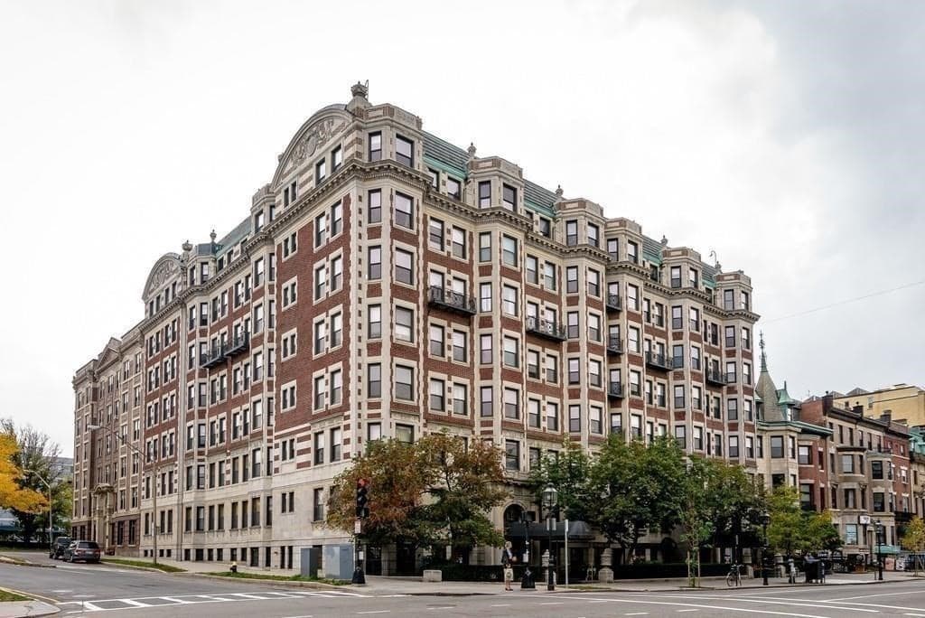 Condominium at 464 Commonwealth Ave # 38, Boston MA 02215, photo 8 of 8