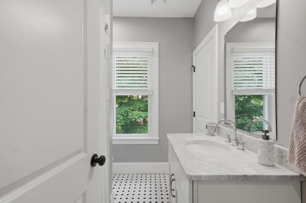 Condominium at 19 Eliot St # 2, Natick MA 01760, Natick, photo 27 of 42