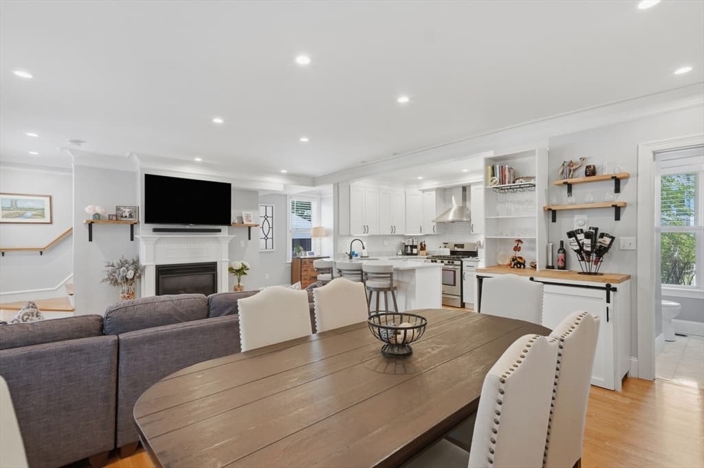 Condominium at 19 Eliot St # 2, Natick MA 01760, Natick, photo 18 of 42