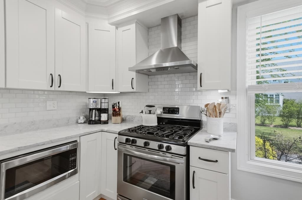 Condominium at 19 Eliot St # 2, Natick MA 01760, Natick, photo 15 of 42