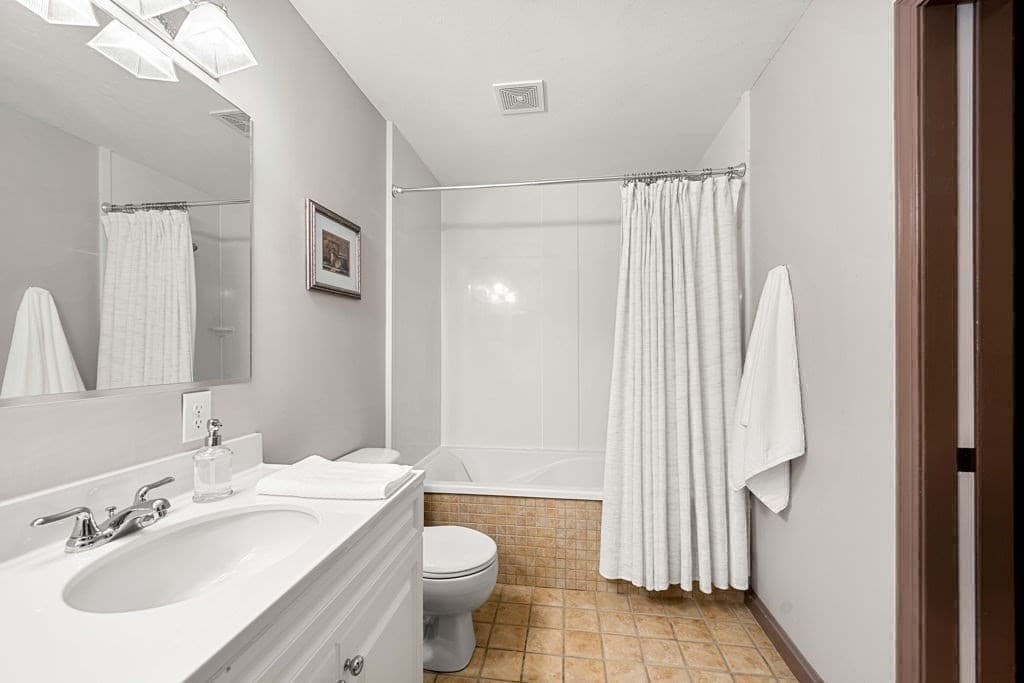 Condominium at 36 Village Rd # 214, Middleton MA 01949, Middleton, photo 24 of 37