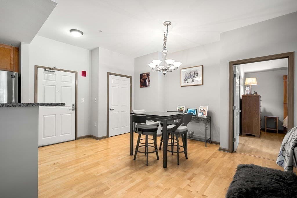 Condominium at 36 Village Rd # 214, Middleton MA 01949, Middleton, photo 10 of 37