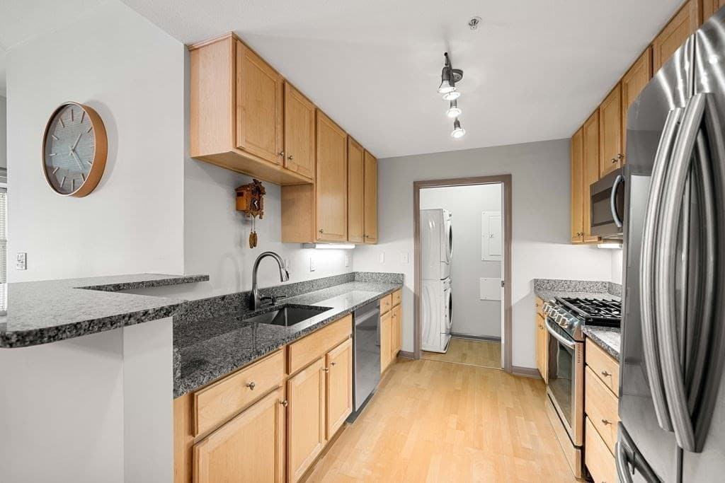 Condominium at 36 Village Rd # 214, Middleton MA 01949, Middleton, photo 18 of 37