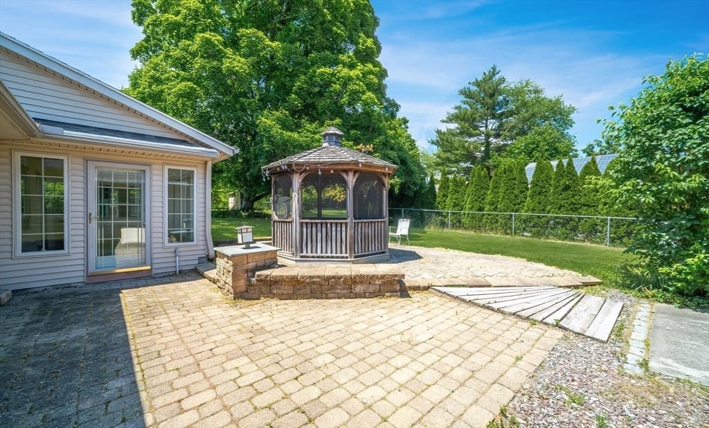 Single Family Residence at 28 Parker St, East Longmeadow MA 01028, East Longmeadow, photo 37 of 41